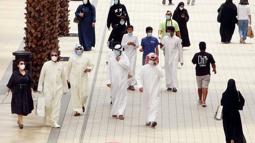 Koweït - Épidémie de Corona | De nouvelles décisions qui ramènent la vie à la normale et annulent l&#39;examen `PCR` pour les voyageurs vaccinés
