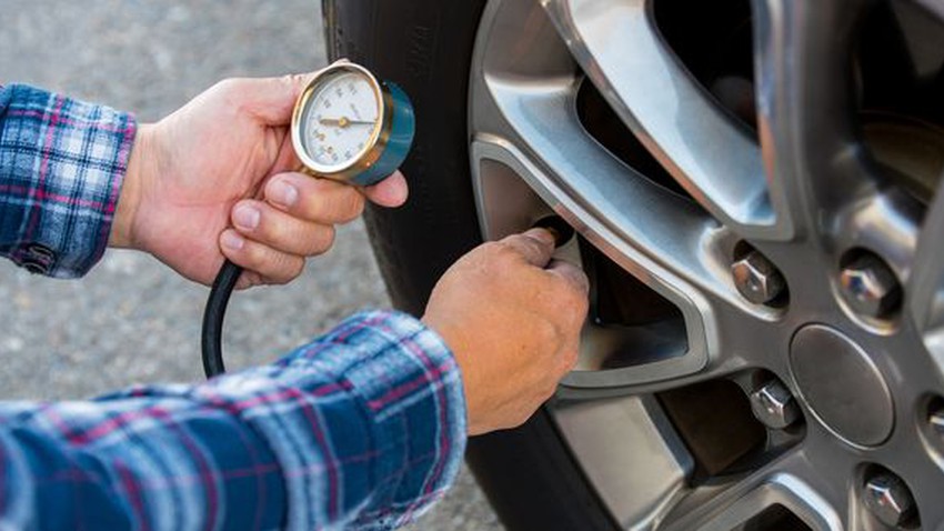 How can cold weather affect tire pressure? And how dangerous is it?