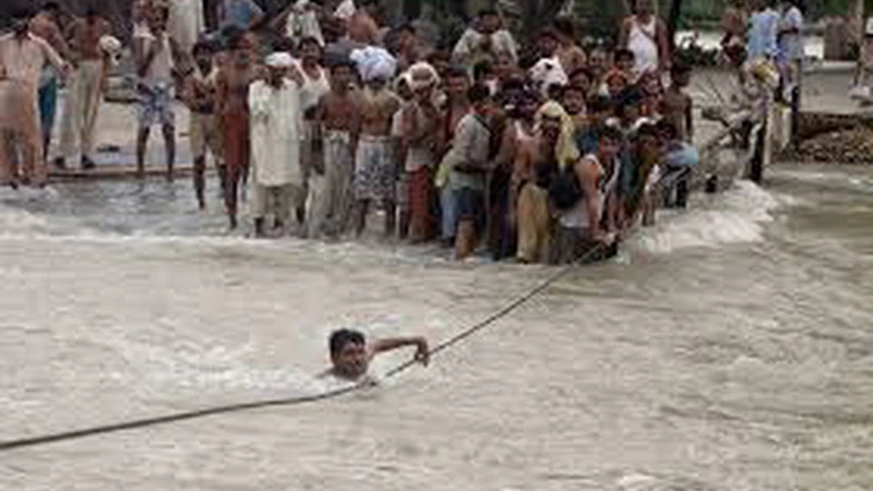 ارتفاع عدد ضحايا الفيضانات في الباكستان إلى 36 شخص ارتفاع عدد ضحايا الفيضانات في الباكستان إلى 36 شخص