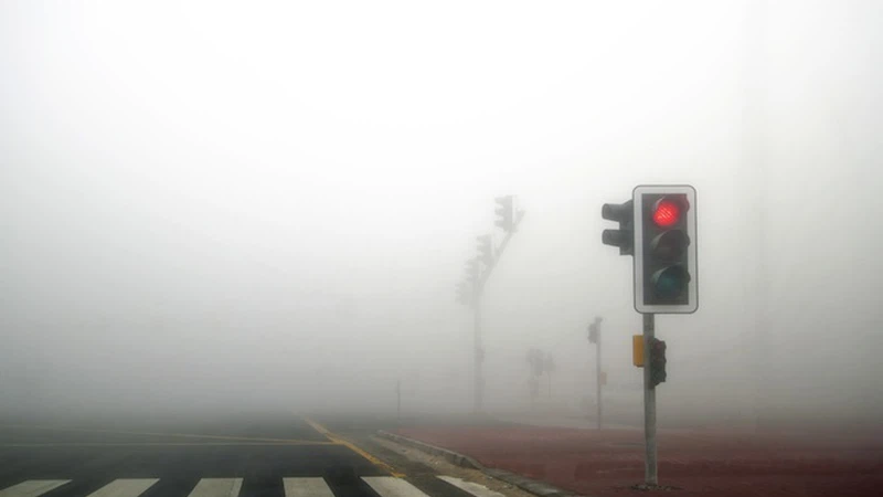 الاثنين: أجواء مستقرة وعودة فرصة الضباب ليلاً في أبوظبي وغرب البلاد الاثنين: أجواء مستقرة وعودة فرصة الضباب ليلاً في أبوظبي وغرب البلاد