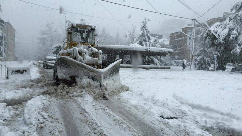 صورة أرشيفية اشتداد الرياح يوم السبت وأمطار غزيرة وثلوج مساء الأحد ويوم الاثنين