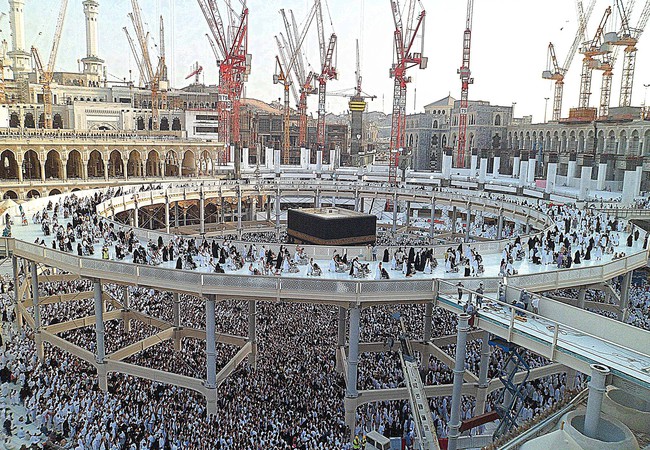 توسعة المسجد الحرام تسمح بطواف 105 آلاف حاج في الساعة طقس العرب