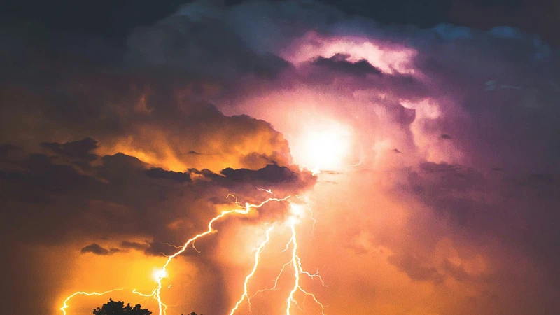 سحب ممطرة في الأجواء