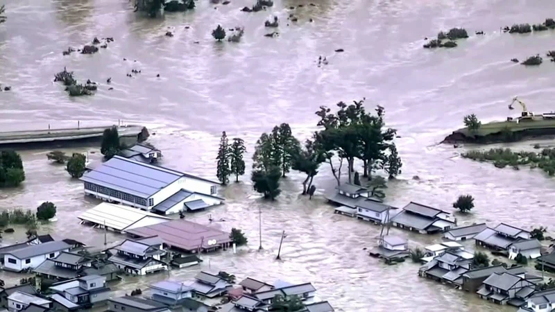 اليابان.. تتكبد 1.5 مليار دولار خسائر زراعية وصيد أسماك بسبب الأعاصير اليابان.. تتكبد 1.5 مليار دولار خسائر زراعية وصيد أسماك بسبب الأعاصير