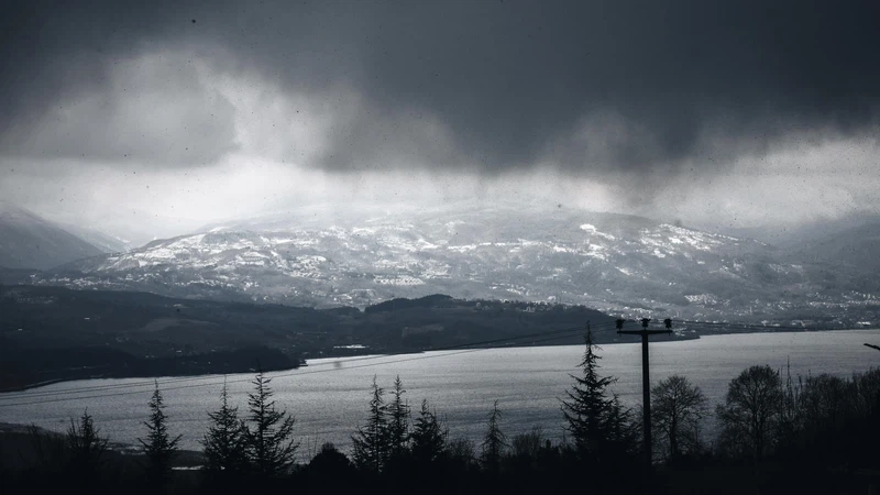 المغرب العربي | أمطار وثلوج في عدة مناطق ترافق كتلة هوائية قطبية المنشأ تبدأ بالتأثير يوم غد الاثنين | طقس العرب المغرب العربي | أمطار وثلوج في عدة مناطق ترافق كتلة هوائية قطبية المنشأ تبدأ بالتأثير يوم غد الاثنين | طقس العرب