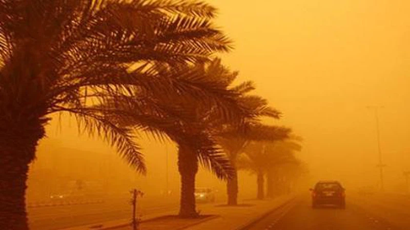 تحذير من موجات الغبار الاسبوع القادم تحذير من موجات الغبار الاسبوع القادم