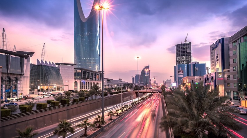 Riyadh | Fresh weather and high humidity dominated the capital this morning