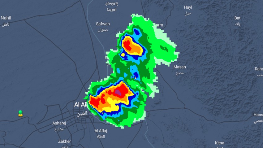 Emirates | Thunder clouds and rain in Al Ain now