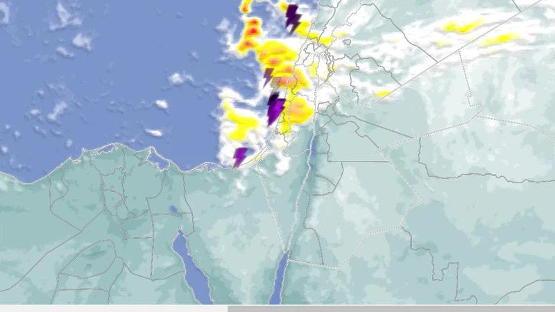 اللهم الطف بأهل الخيام.. طقس شديد البرودة في غزة مع هطول الأمطار على فترات هذه الأثناء | عرب تايم اللهم الطف بأهل الخيام.. طقس شديد البرودة في غزة مع هطول الأمطار على فترات هذه الأثناء | عرب تايم