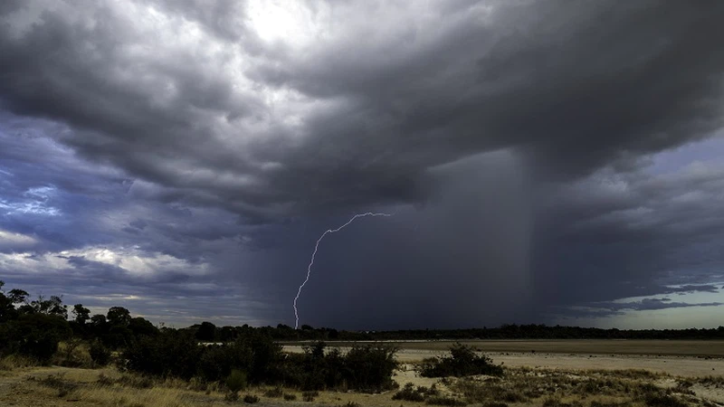 الامطار الموسمية تؤثر على المرتفعات الجنوبية الغربية من البلاد الامطار الموسمية تؤثر على المرتفعات الجنوبية الغربية من البلاد