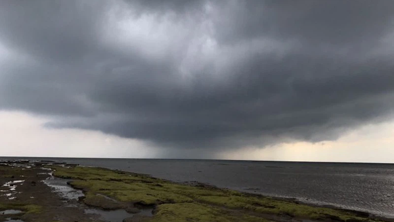 تعبيرية حالة ضعيفة من عدم الاستقرار الجوي على أجزاء من غرب وجنوب غرب البلاد الاثنين