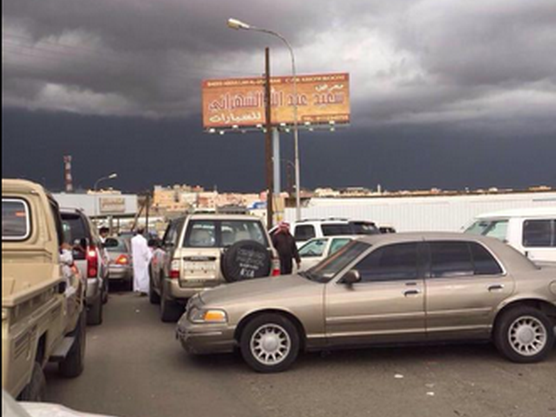 بالصور شاهد الكارثة التي حدثت اليوم في خميس مشيط جراء الهطول الغزير للامطار طقس العرب