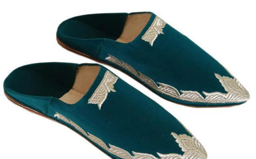 الشربيل الحذاء التقليدي الذي ترتديه المرأة المغربية في العيد