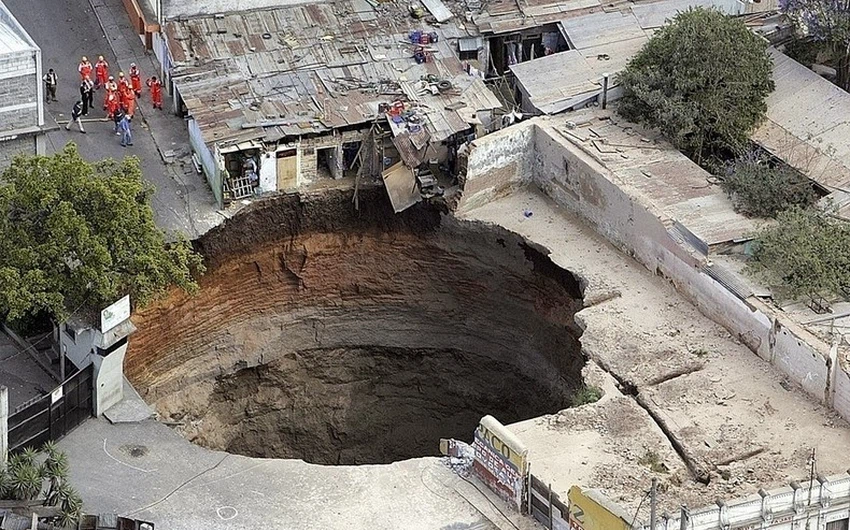 هذه الحفرة ابتلعت عدّة منازل في غواتيمالا