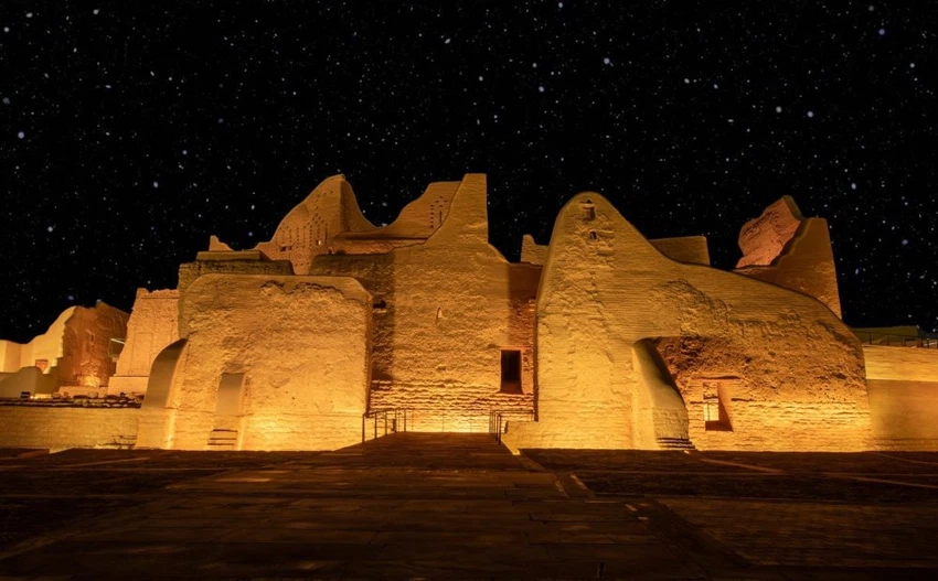 طقس العرب تعرف على مشاريع هُوية اليوم الوطني السعودي - سندالة الساحرة