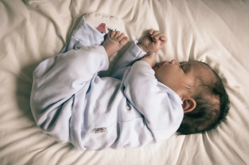Quel est le lien surprenant entre le sommeil et la santé mentale ? Météo arabe