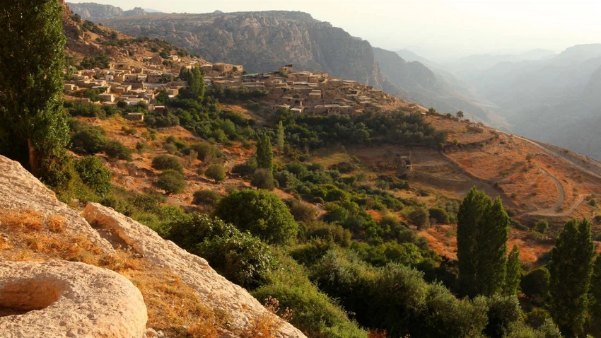 7 مغامرات شيقة بانتظارك في الأردن .. خطط لرحلتك الآن ولتكن وجهتك الأولى وادي رم!