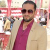 الشاعر